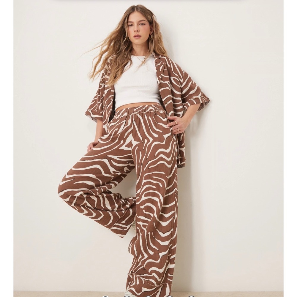 ASOS DESIGN Brown Zebra Print Cotton Gauze Wide Leg Pants Small High Rise